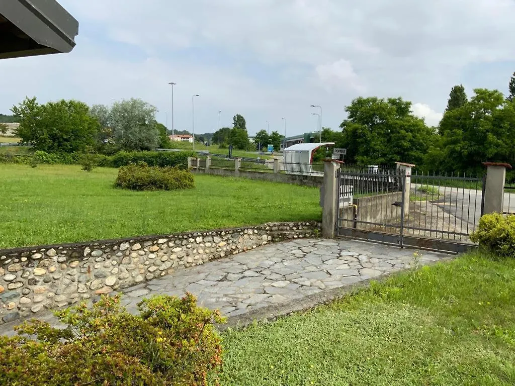 Apartament La Casetta Pombia